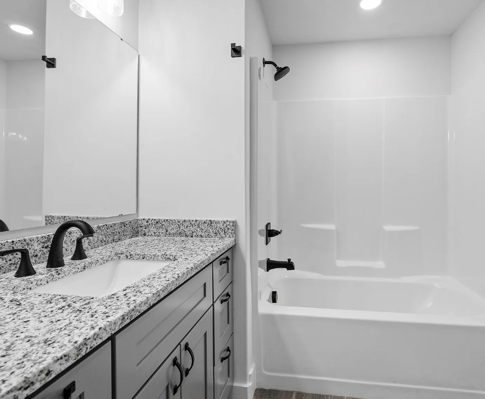 WEST CLARK — photo 24