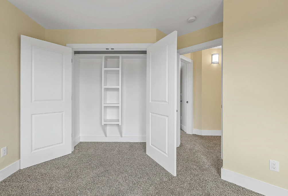224 WEST CLARK ROAD — photo 34