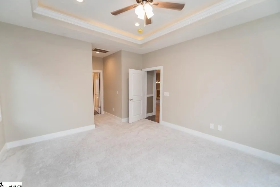 S WOODFIN RIDGE — photo 9