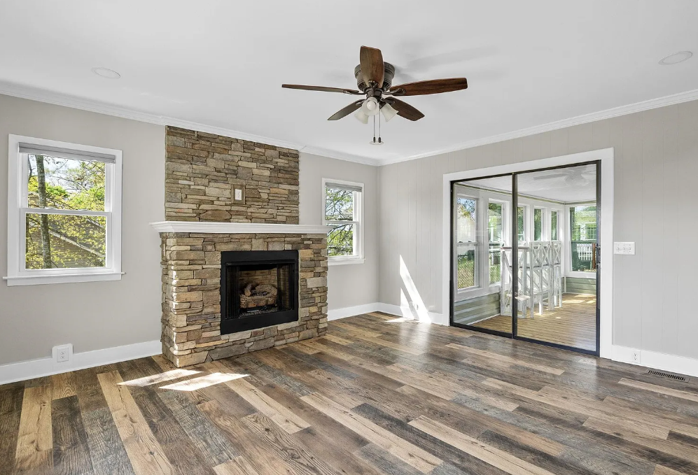 WEST CLARK — photo 10